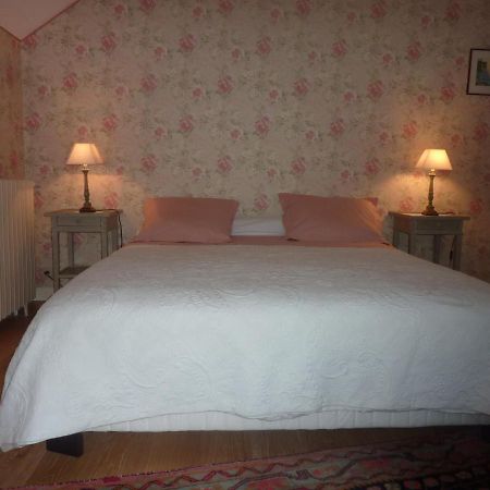 L'Oree Du Bois Bed & Breakfast Luzech ภายนอก รูปภาพ